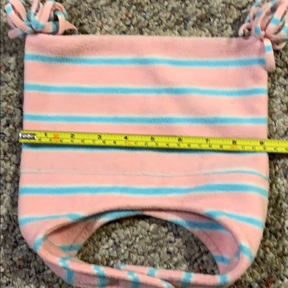 Girls fleece winter hat w/ fringe balls - Picture 6 of 6